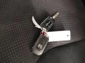 Honda CR-V thumbnail 25