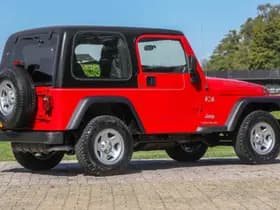 Jeep Wrangler thumbnail 22