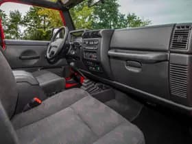 Jeep Wrangler thumbnail 30
