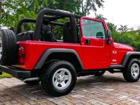 Jeep Wrangler thumbnail 4