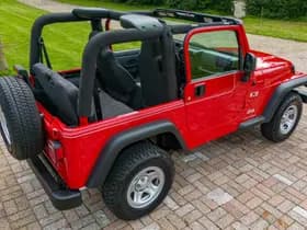 Jeep Wrangler thumbnail 9