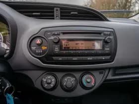 Toyota Yaris thumbnail 17