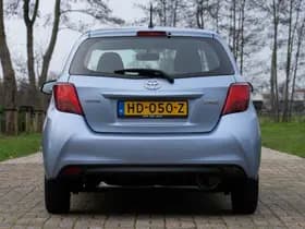 Toyota Yaris 1.0 VVT- i Now 1e Eigenaar 35.400 km +NAP NL- auto thumbnail 11