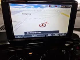 Volkswagen Up! 1.0 move up! BlueMotion 1e Eig. 43.000 km +NAP NL- auto thumbnail 11