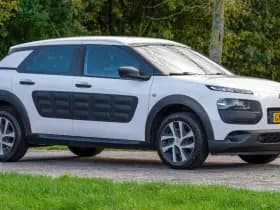 Citroen C4 Cactus 1.2 PureTech Live 1e Eig. 23.900 km +NAP NL- auto thumbnail 2