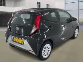 Toyota Aygo thumbnail 3