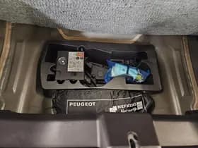 Peugeot 108 1.0 e- VTi Active 1e Eig. 28.600 km +NAP NL- auto thumbnail 16