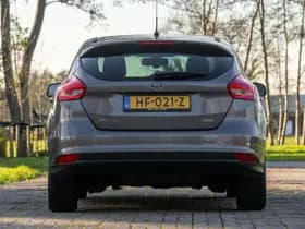 Ford Focus thumbnail 10