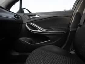 Opel Astra Sports Tourer thumbnail 20