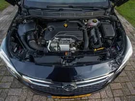 Opel Astra Sports Tourer thumbnail 23