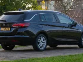 Opel Astra Sports Tourer 1.0 Online Edition 1e Eig. +NAP NL- auto thumbnail 4