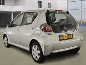 Toyota Aygo 1.0- 12V Comfort Navigator 66.400 km +NAP NL- auto thumbnail 4