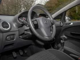 Opel Corsa 1.2- 16V BlitZ 1e Eig. 17.900 km +NAP NL- auto thumbnail 15