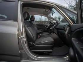 Kia Venga thumbnail 14