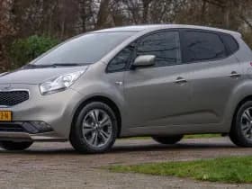 Kia Venga 1.6 CVVT DynamicPLusLine Automaat 1e Eig. +NAP NL- auto thumbnail 2