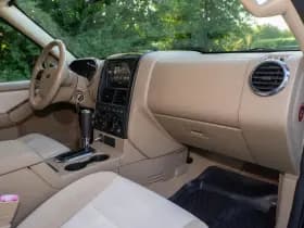 Ford EXPLORER 4.0 V6 XLT 4x4 SUV 7- pers. 1e Eigenaar thumbnail 15