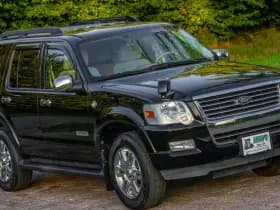 Ford EXPLORER 4.0 V6 XLT 4x4 SUV 7- pers. 1e Eigenaar thumbnail 6