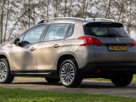 Peugeot 2008 1.2 PureTech Active 1e Eig. 32.494 km +NAP NL- auto thumbnail 4