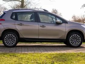 Peugeot 2008 1.2 PureTech Active 1e Eig. 32.494 km +NAP NL- auto thumbnail 6