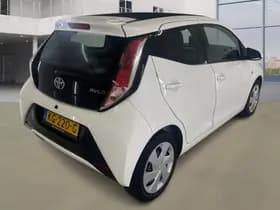 Toyota Aygo thumbnail 3