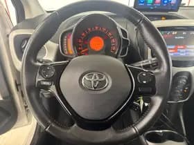 Toyota Aygo 1.0 VVT- i x- wave Cabrio- TOP +NAP NL- auto thumbnail 8