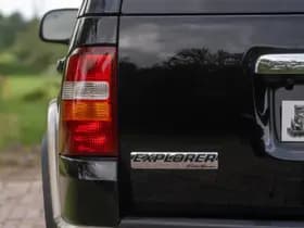 Ford USA EXPLORER thumbnail 11