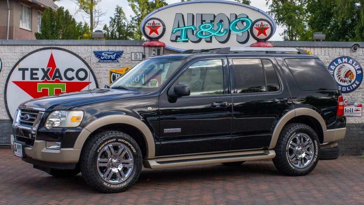 Ford USA EXPLORER 4.6 V8 Eddie Bauer 4x4 SUV 7- pers. 1e Eig. — foto 1