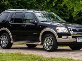 Ford USA EXPLORER 4.6 V8 Eddie Bauer 4x4 SUV 7- pers. 1e Eig. thumbnail 2