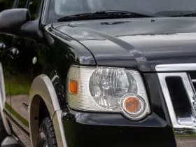 Ford USA EXPLORER 4.6 V8 Eddie Bauer 4x4 SUV 7- pers. 1e Eig. thumbnail 12