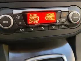 Ford C-Max 1.8- 16V Titanium Flexifuel 1e Eig. 89.100 km +NAP NL- auto thumbnail 11