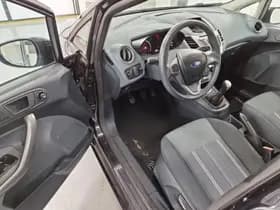 Ford Fiesta thumbnail 5