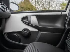 Peugeot 107 thumbnail 20