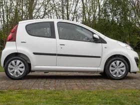 Peugeot 107 thumbnail 6