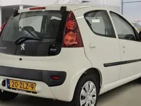 Peugeot 107 1.0 Active 1e Eig. 67.100 km +NAP NL- auto thumbnail 3