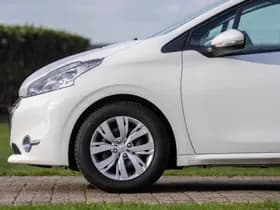 Peugeot 208 thumbnail 8