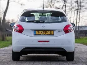 Peugeot 208 thumbnail 10