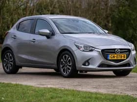 Mazda 2 thumbnail 2