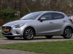 Mazda 2 thumbnail 3