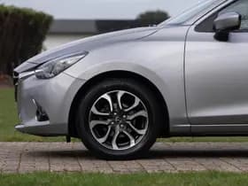 Mazda 2 thumbnail 7