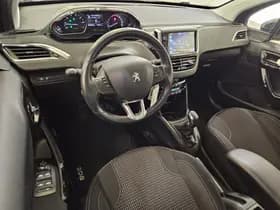 Peugeot 208 thumbnail 6