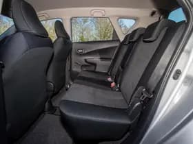 Toyota Verso-S thumbnail 13