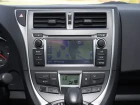 Toyota Verso-S thumbnail 18