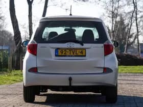 Toyota Verso-S thumbnail 9