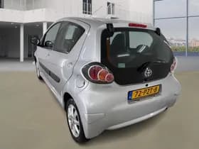 Toyota Aygo thumbnail 4