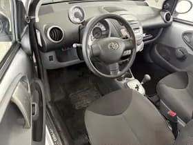 Toyota Aygo thumbnail 5