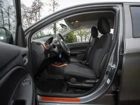 Mitsubishi Space Star thumbnail 11