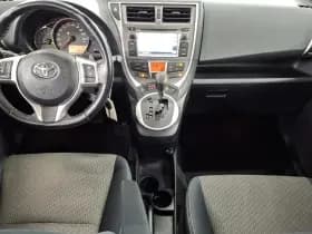 Toyota Verso-S 1.3 VVT- i Automaat 38.000 km +NAP NL- auto thumbnail 8