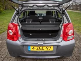 Suzuki Alto thumbnail 19