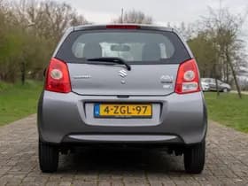 Suzuki Alto thumbnail 9