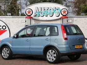 Ford Fusion thumbnail 4